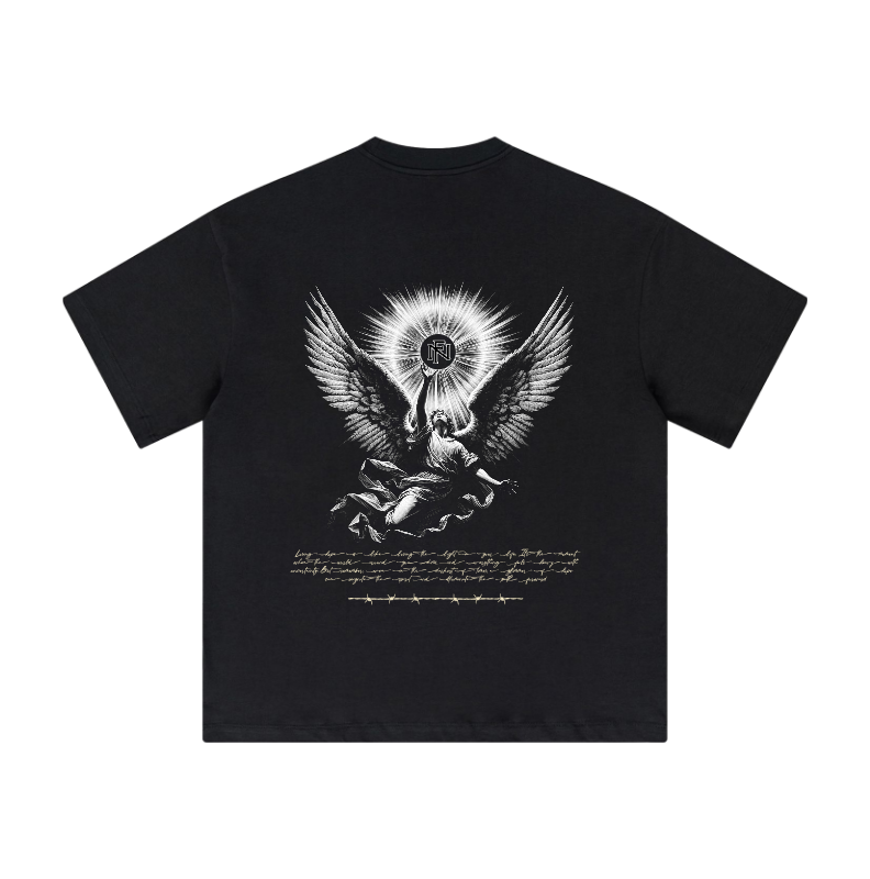 "DREAM CHASER" T-SHIRT